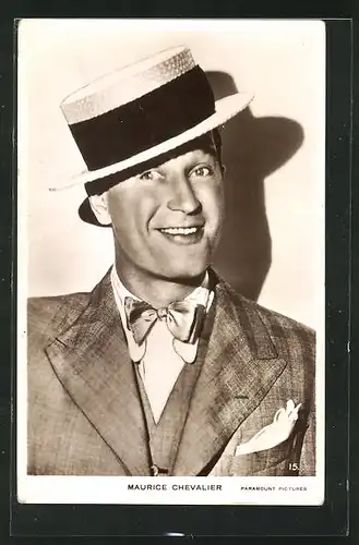 AK Schauspieler Maurice Chevalier mit Hut