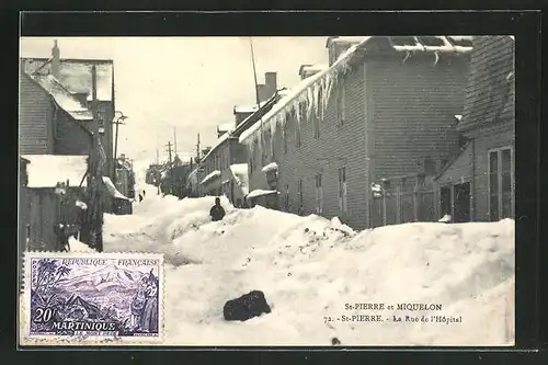 AK St-Pierre, La Rue de l`Hopital, Krankenhaus im Winter