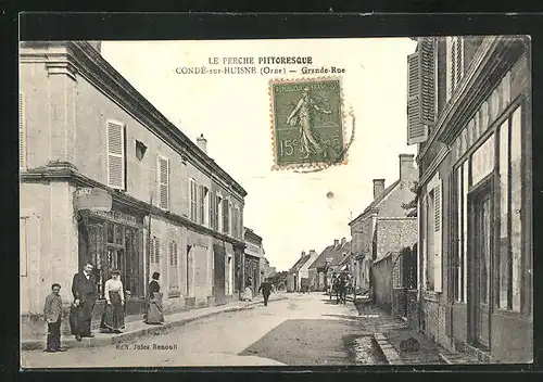 AK Conde-sur-Huisne, Grande-Rue, Häuserzeilen