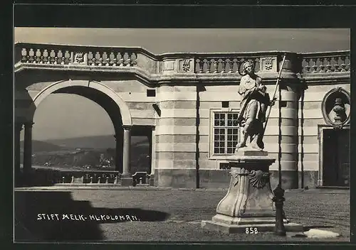 AK Melk, Statue Hl. Koloman im Stift Melk