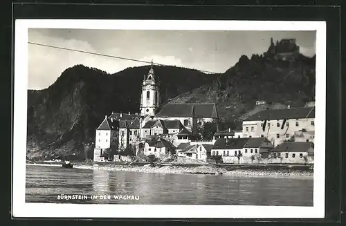 AK Dürnstein in der Wachau, Ortsansicht mit Kirche