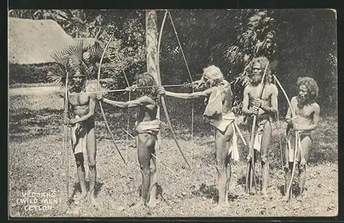 AK Sri Lanka, Indische Männer mit Pfeil und Bogen