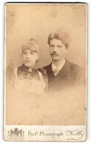 Fotografie Kolby, Zwickau i/S, Portrait junges bürgerliches Paar