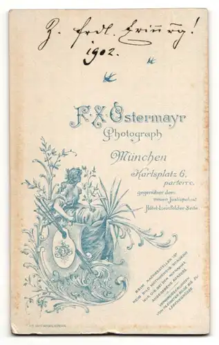 Fotografie F. X. Ostermayr, München, Portrait Geistlicher mit Brille