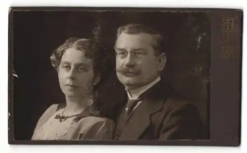 Fotografie Hahn Nachfolger, Dresden-Altstadt, Portrait bürgerliche Eheleute