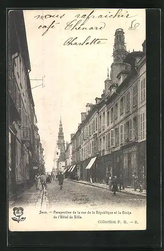 AK Sens, Perspective de la rue de la Republique et la fleche de l`Hotel de Ville