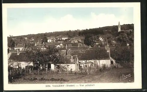 AK Vallery, Blick auf Kirche, Häuser und Landschaft