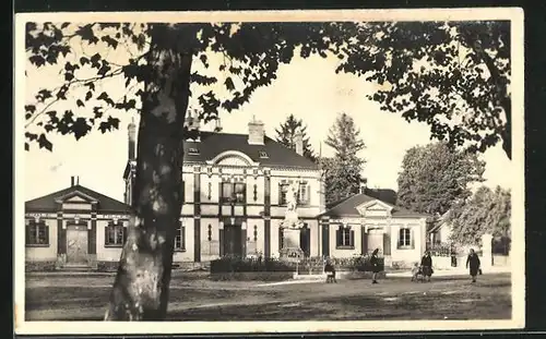 AK Bleneau, Place de la Mairie