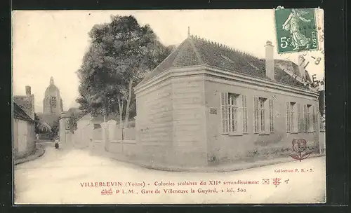 AK Villeblevin, Colonie Scolaire du XII. Arrondissement, Gare de Villeneuve la Guyard