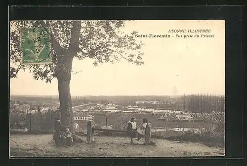 AK Saint-Florentin, Vue prise du Prieuré