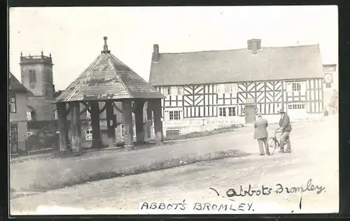 AK Bromley, Abbot's