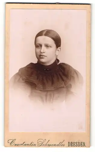 Fotografie Constantin Schwendler, Dresden, Portrait eines jungen Mädchen's