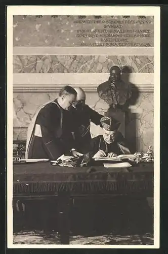 AK Cardinale Pietro Gasparri, Geistliche unterzeichnen Vertrag zwischen dem Vatikan und der ital. Regierung
