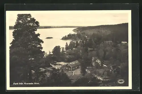 AK Kvarsebo, Partie fran Kvarsebo Klint, Häuser am Ufer