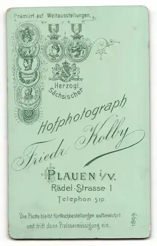 Fotografie Friedrich Kolby, Plauen i / V., Portrait junge Dame im eleganten Kleid mit Halskette