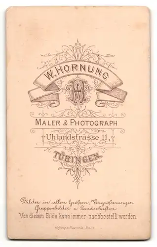 Fotografie W. Hornung, Tübingen, Mann im Anzug mit Vollbart und schmaler Fliege