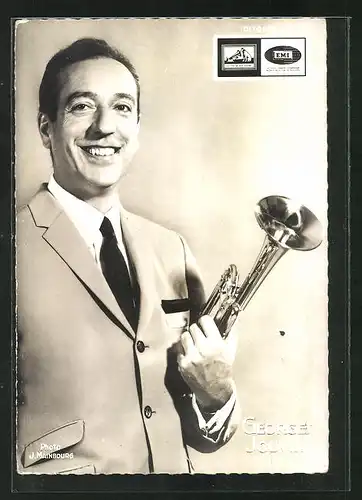 AK Musiker Georges Jouvin mit Trompete in Anzug