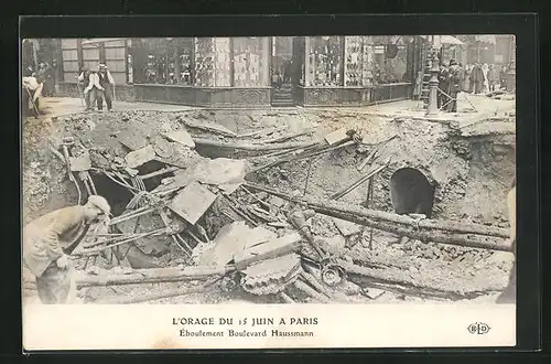 AK Paris, L`Orage du 15 Juin, Eboulement Boulevard Haussmann, Strassenpartie nach dem Erdrutsch