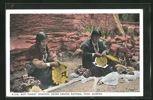 AK Grand Canyon National Park, Arizona, Indianer flechten Körbe, Hopi Basket Weavers