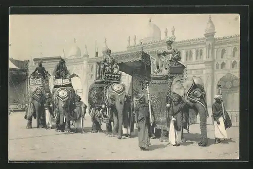 AK Inder reiten Elefanten vor dem Tempel