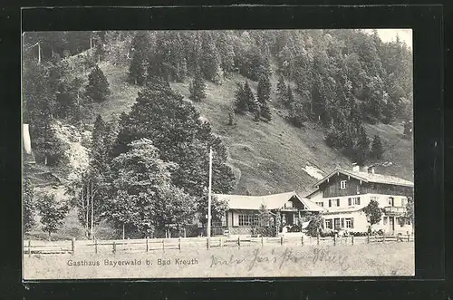 AK Bad Kreuth, Gasthaus Bayerwald mit Berghang