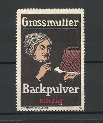 Reklamemarke Grossmutter Backpulver, Dame hält einen Kuchen