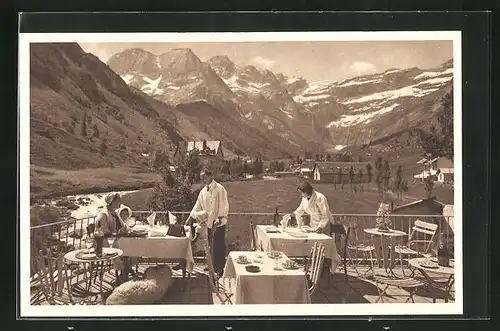 AK Gavarnie, Vue prise de la Terrasse du Restaurant du Point de vue de la Cascade