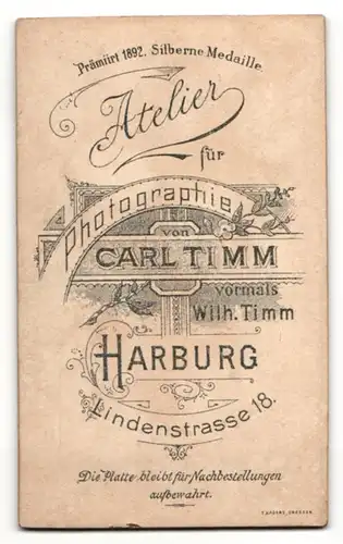 Fotografie Carl Timm, Harburg a/E, Portrait junge Dame mit zusammengebundenem Haar