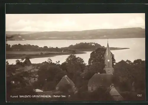 AK Malente-Gremsmühlen, Keller-See mit Kirche und Häuser aus der Vogelschau