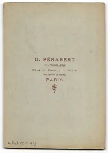 Fotografie G. Penabert, Paris, Portrait junger Herr mit Bürstenhaarschnitt