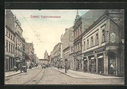 AK Guben, Frankfurterstrasse mit Geschäften