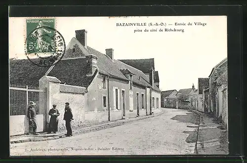 AK Bazainville, Entree du Village, prise de cote de Richebourg