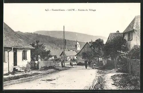 AK Lauw, Entree du Village