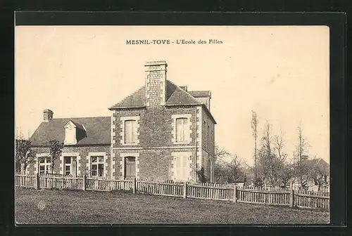 AK Mesnil-Tove, L`Ecole des Filles