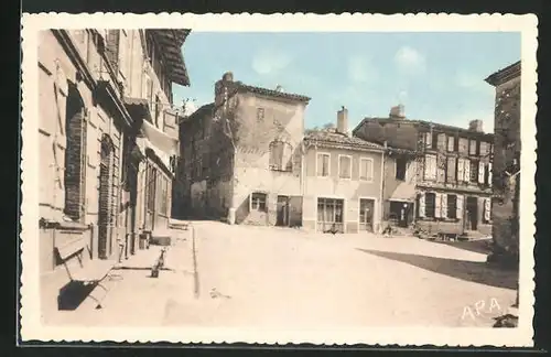 AK Monclar-de-Quercy, Place du Marche de la Volaille