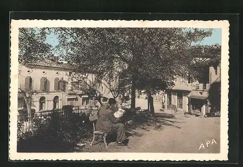 AK Monclar-de-Quercy, Un coin de la Promenade