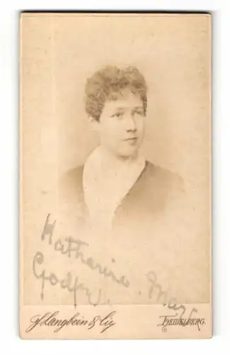 Fotografie F. Langbein, Heidelberg, Portrait schönes Fräulein mit lockigem Haar