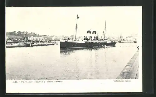 AK Passagierschiff SS Tamise leaving Newhaven
