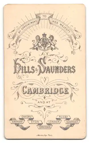 Fotografie Hills & Saunders, Cambridge, Mann im Anzug mit Binder