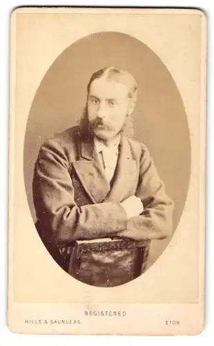 Fotografie Hills & Saunders, Eton, Portrait bürgerlicher Herr mit Backenbart