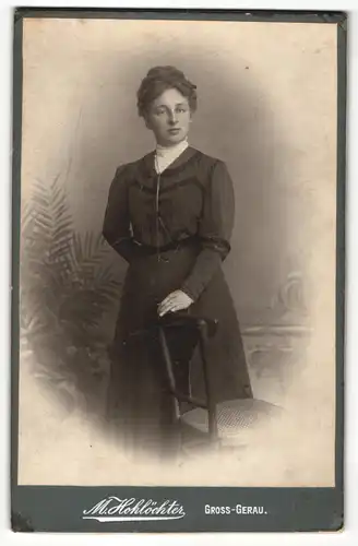 Fotografie M. Hohlöchter, Gross-Gerau, Portrait bürgerliche junge Dame