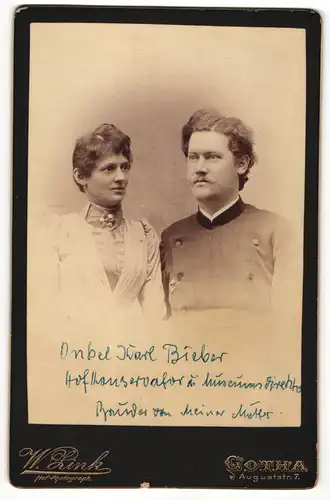 Fotografie W. Zink, Gotha, Portrait Hofkonservator und Museumsdirektor Karl Bieber mit Gattin