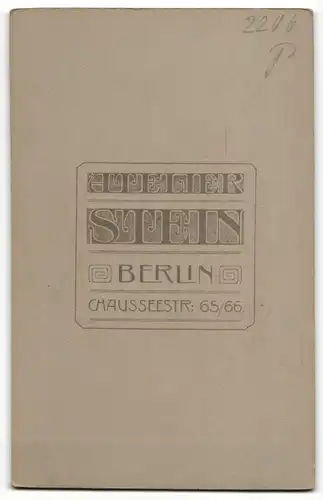 Fotografie Stein, Berlin, Portrait Herr mit imposantem Schnauzbart und Gattin
