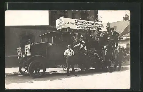 Foto-AK Lastkraftwagen mit Werbung für die Fakulta Rechtsschutz und Haftpflicht-Versicherung