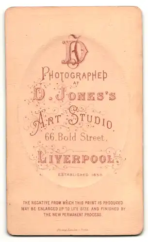 Fotografie Daniel Jones, Liverpool, Portrait stattlicher Herr mit Schnurrbart