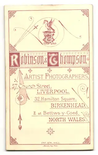 Fotografie Robinson & Thompson, Liverpool, Portrait Mann mit glatter Krawatte