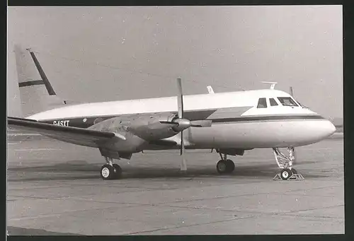 Fotografie Flugzeug, Propellermaschine G-ASXT auf dem Flughafen Köln-Bonn