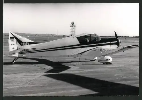 Fotografie Flugzeug Robin DR253B Regent, Propellermaschine D-EBAO auf dem Flughafen Köln-Bonn