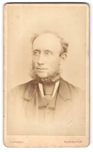 Fotografie Lafosse, Manchester, Portrait Herr mit Kinn- und Backenbart