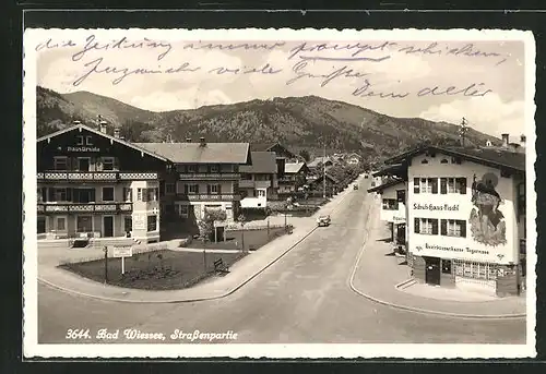 AK Bad Wiessee, Hotel-Pension Haus Ursula, Strassenpartie mit Schuhhaus Fischl und Bezirkssparkasse Tegernsee
